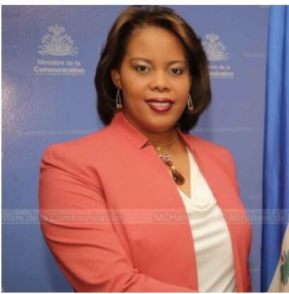  Ministre chargée des droits humains, Jessy Menos investie dans ses nouvelles fonctions